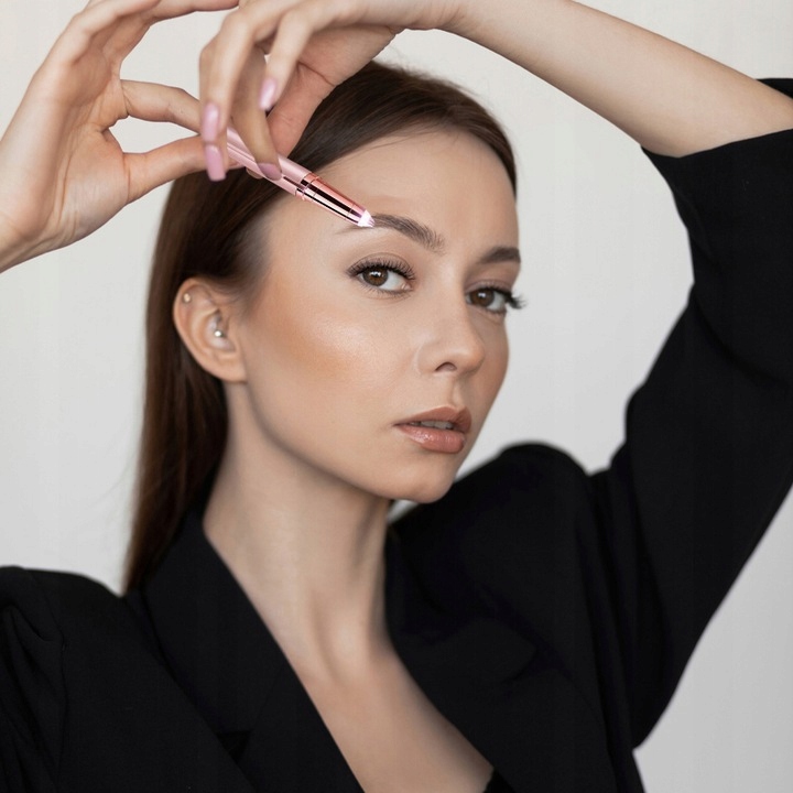 DEPILATOR TRYMER DO BRWI TWARZY W FORMIE SZMINKI Kolor dominujący różowy